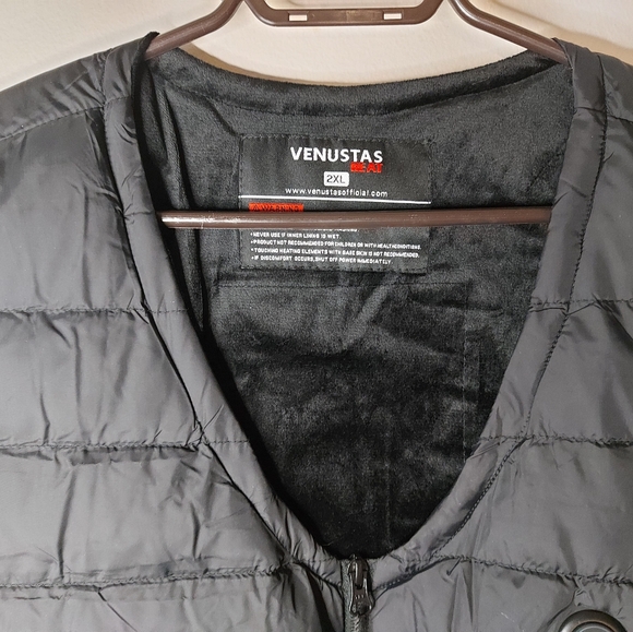 Venustas Men's Black Heated Vest - Picture 4 of 9